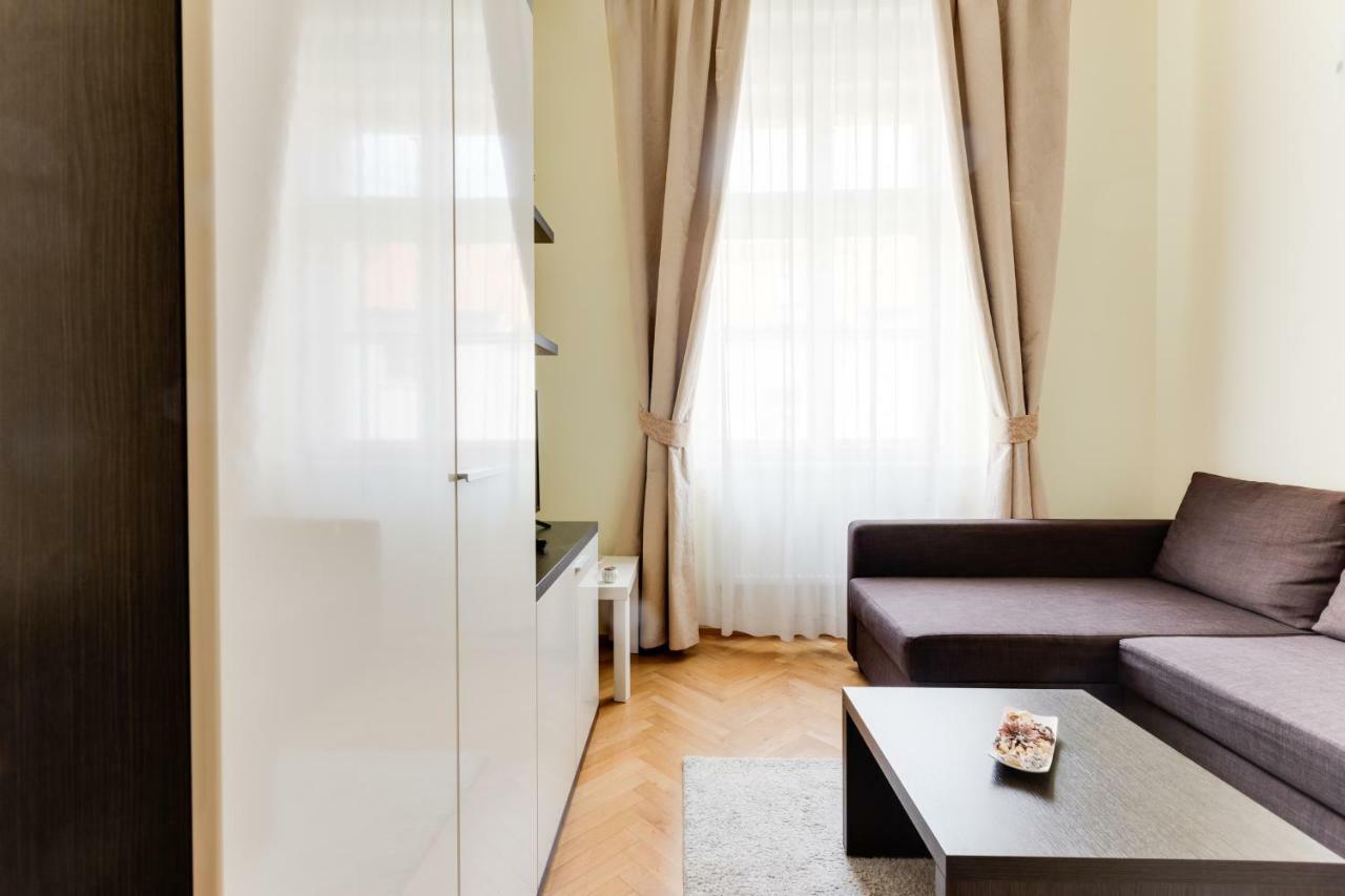 פראג Apartment Halkova 5 מראה חיצוני תמונה